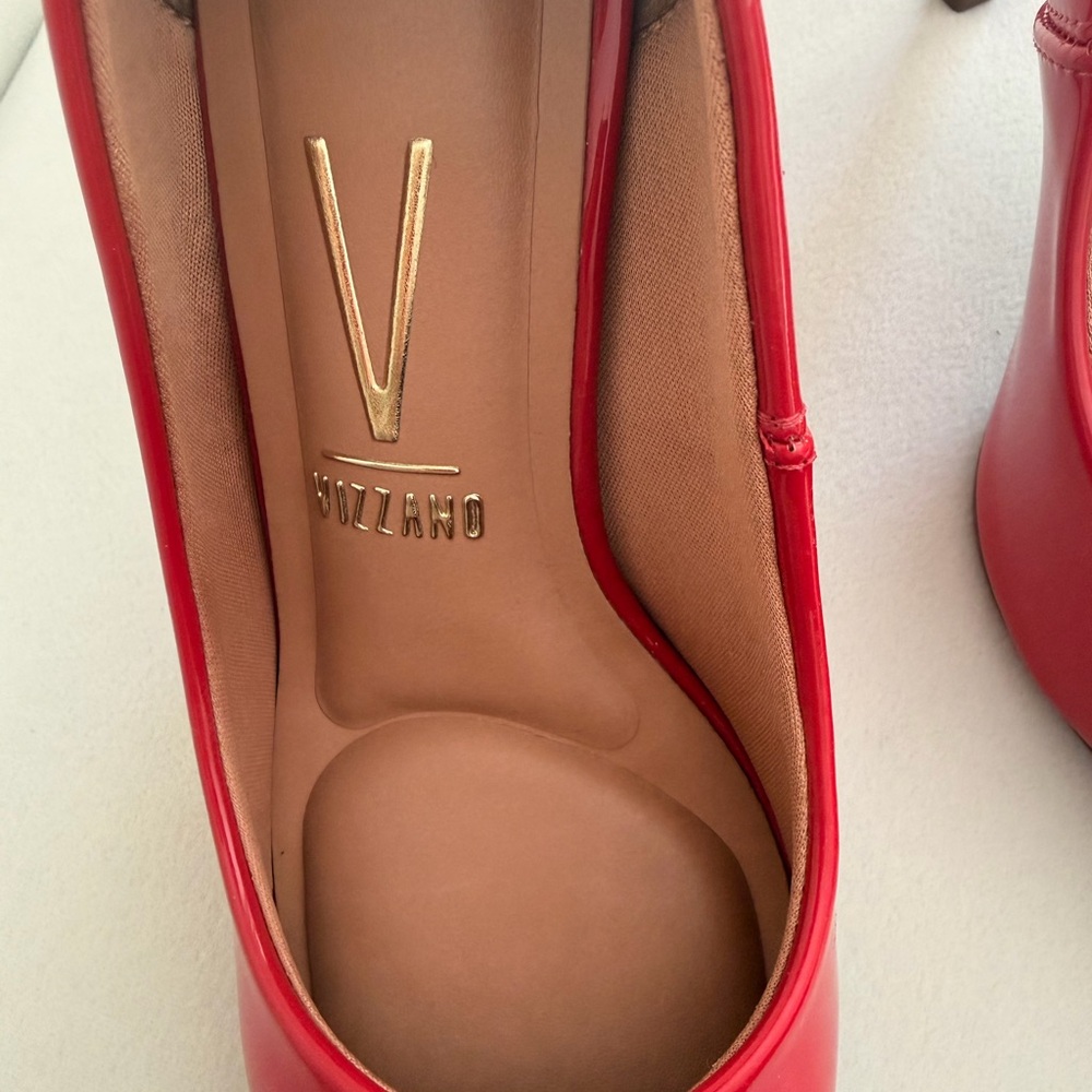 Red Patent Leather Heels - Picture 7 of 8